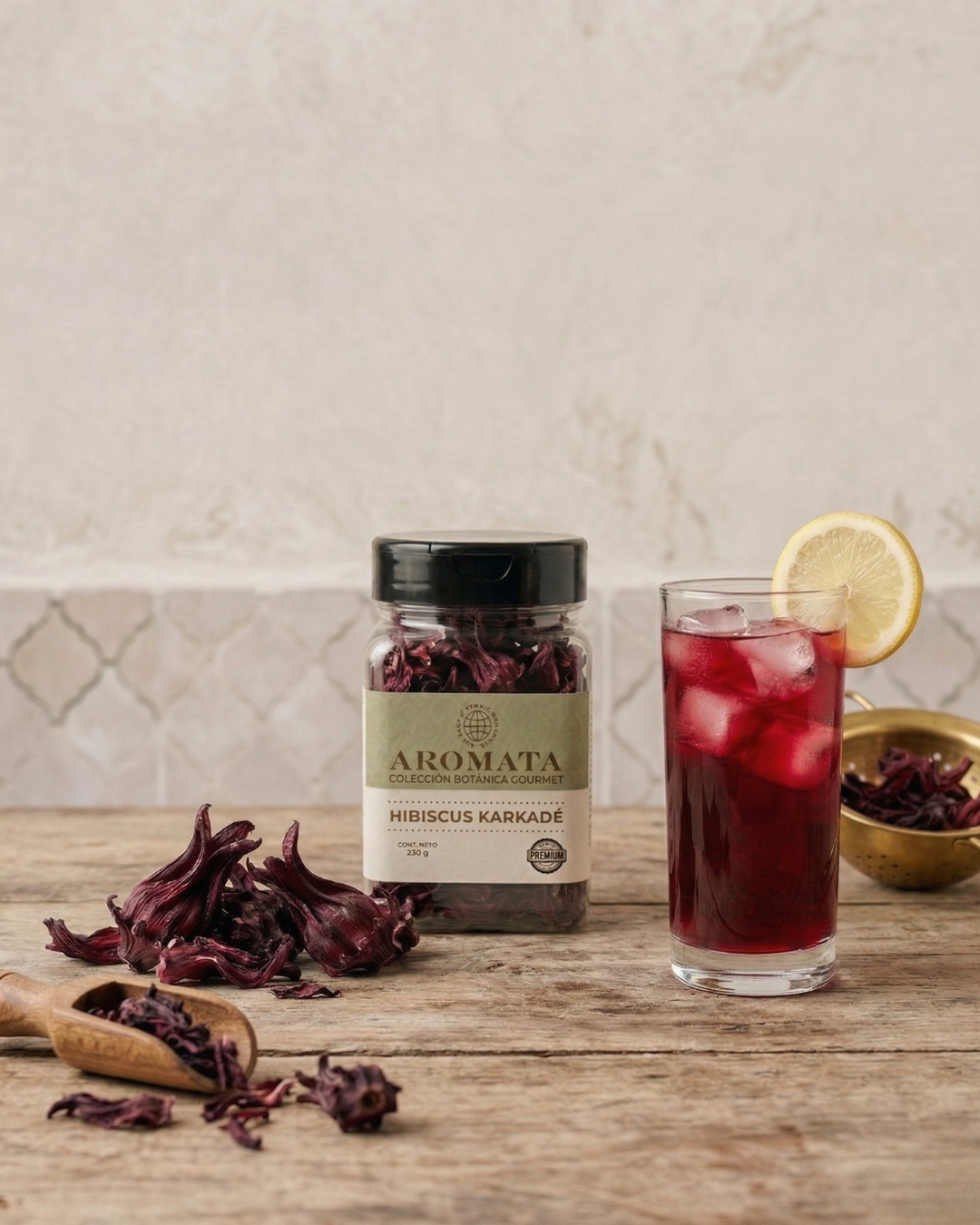Agua de Jamaica: Beneficios únicos y propiedades del té de hibisco - Aromata Condiments